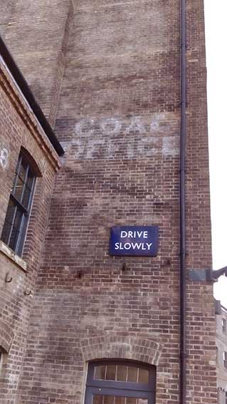 Ipswich Historic Lettering: King's X 1b