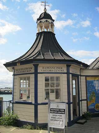 Ipswich Historic Lettering: Harwich 21